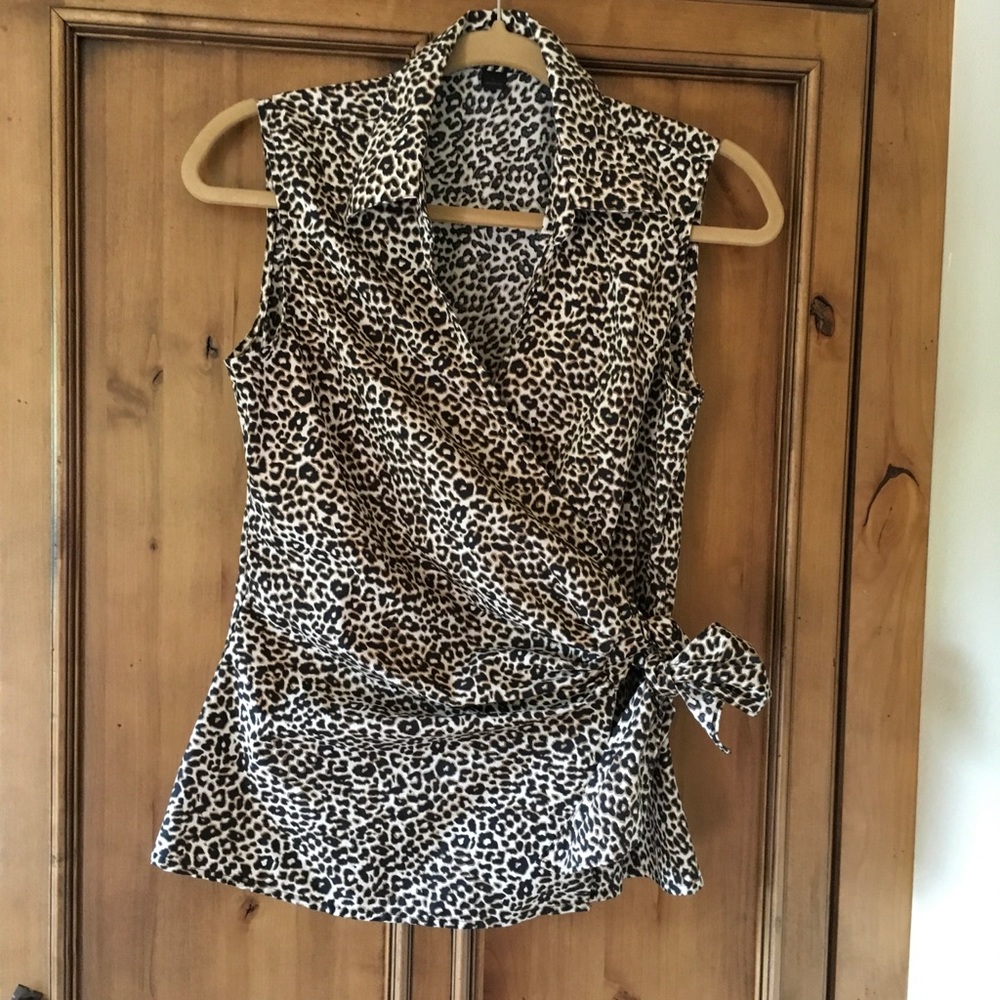 Express Wrap Sleeveless Animal Print Top A-1